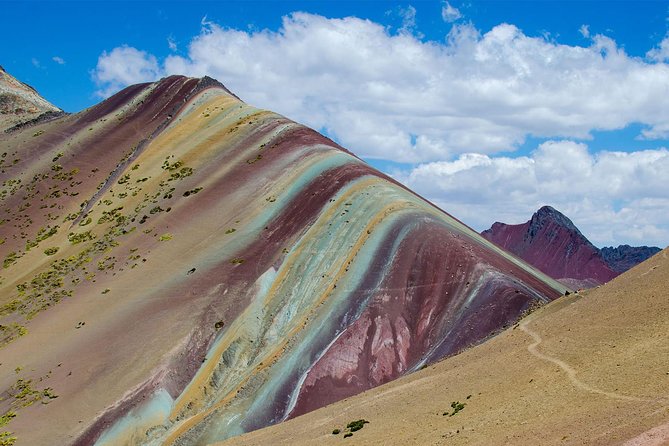 2-Day Machu Picchu and Rainbow Mountain Tour (Small Group or Private) - Rainbow Mountain Hike