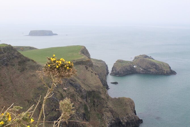 2-Day Northern Ireland Giants Causeway Private Luxury Car Tour - Meeting and Pickup Details