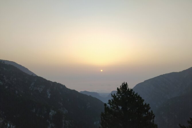 2-Day Olympus Mt Private Hiking Tour - Accommodation and Meals During the Tour