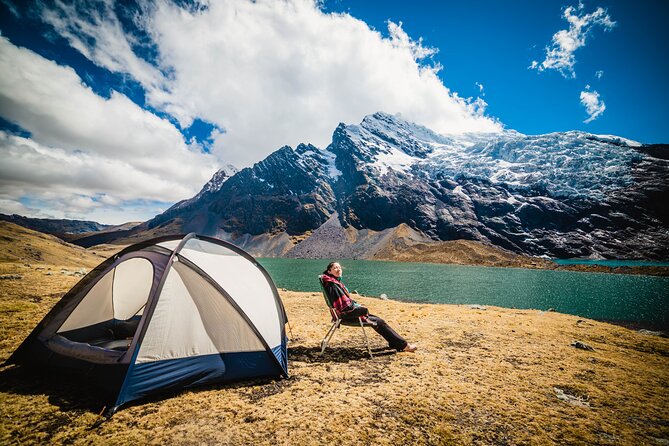 3 Days Trek in Ausangate And Rainbow Mountain - Day 2: Ascending to Rainbow Mountain