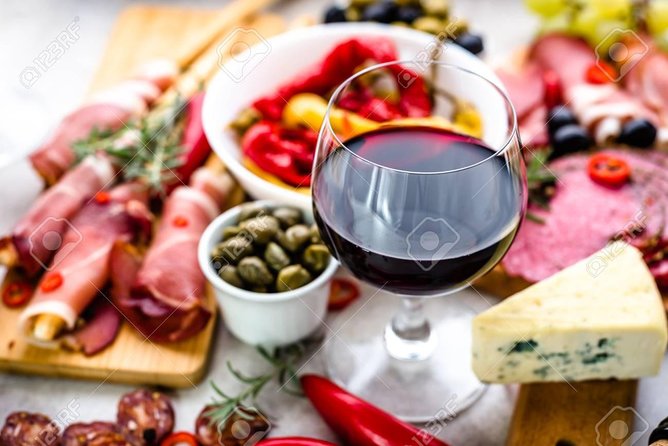 3-Hour Private Gastronomic and Cultural Cadiz Walking Tour - How to Get a Full Refund