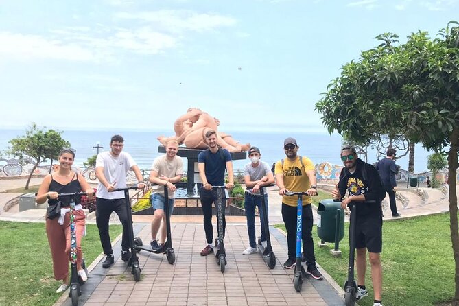 3-Hour Private Scooter Tour Through Miraflores With Guide - Tour Itinerary