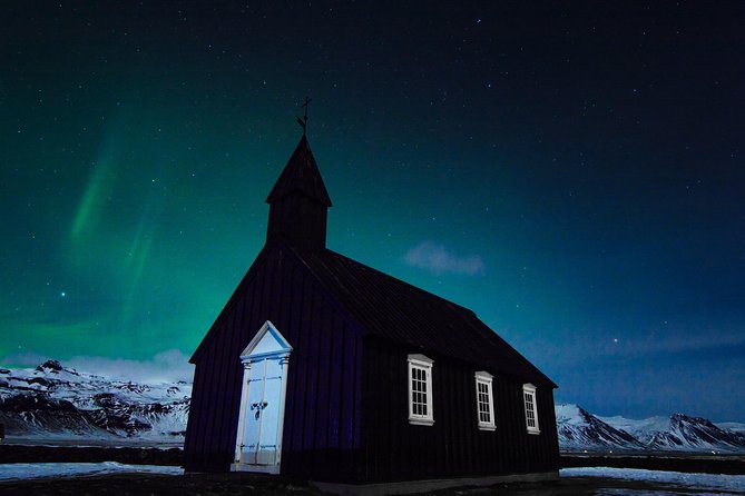 4 Day Blue Ice Cave, South Coast, Golden Circle, Snæfellsnes & Northern Lights - Northern Lights Viewing Experience