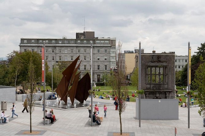 4-Day South West Ireland Tour From Dublin - Accommodation and Logistics