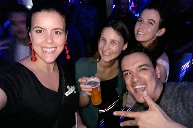 4-Hour Guided Porto Pub Crawl Including Drinks - Pricing and Terms