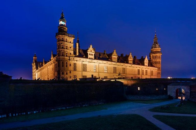 4-Hour Private Hamlet Castle Tour From Copenhagen - Pickup and Meeting Point