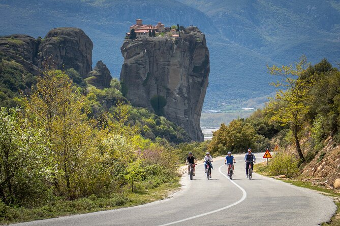 4-Hour Tour Morning Highlights of Meteora on E-Bike - Uncover the Natural Wonders of Meteora