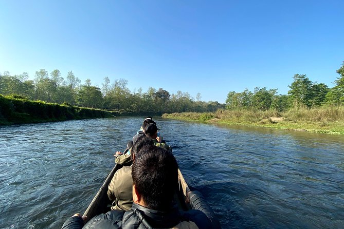 45 Minutes Canoeing at Rapti River in Chitwan National Park - English Speaking Guide