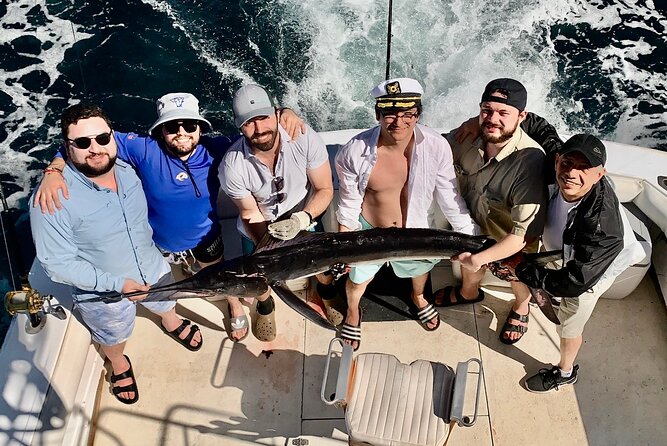 5-Hours Private Fishing Experience in Cruiser in Cabo San Lucas - Refreshments and Snacks