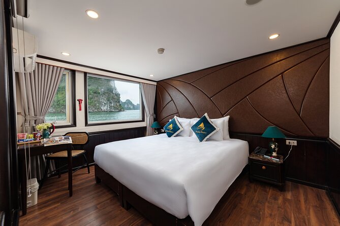 5-STAR Amanda Cruise - Ha Long Bay Explorer - 2 Days 1 Night - Reviews and Feedback