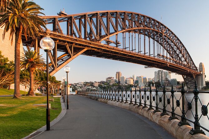 6 Courses of Sydney! the Sydney Tour With an Appetite for Delicious Food & Views - Bondi Beach: Taste the Flavors of Sydneys Most Famous Beach