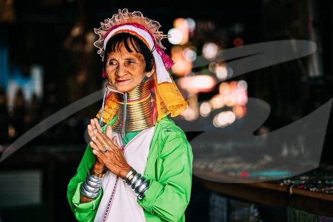 6-Day Northern Thailand Tour: Ayutthaya, Sukhothai, Chiang Mai and Chiang Rai From Bangkok - Accommodation and Dining