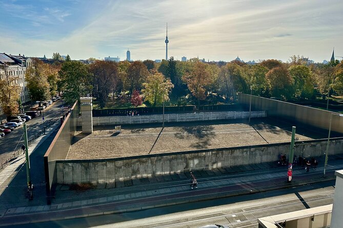 6-Hours Ultimate Guided Berlin Private Tour - Visual Representation