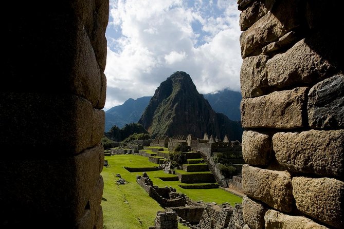 7-Day New Sunrise in Machu Picchu: Lima, Cusco & Sacred Valley. - Itinerary Highlights