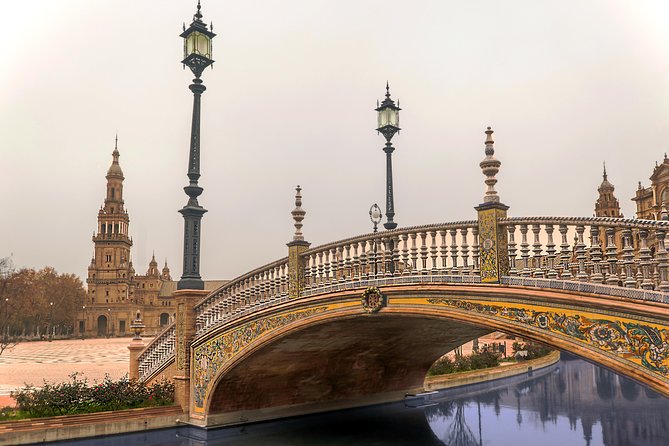 7 Day Sevilla, Cordoba, Granada, Valencia & Barcelona From Madrid - Meeting and Pickup Information