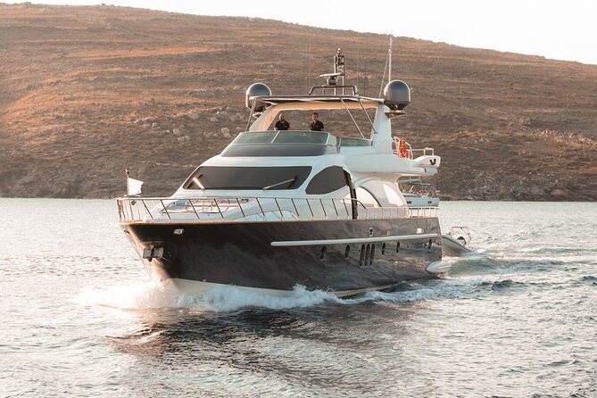 8 Hour Private Yacht Cruise in Delos Rhenia Mykonos Azimut 80 - On-Board Amenities