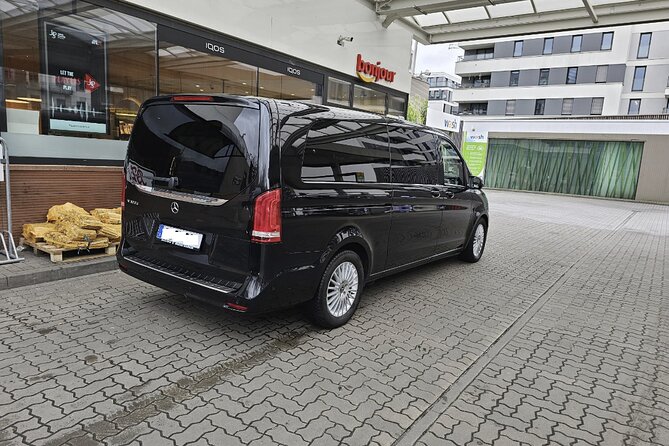8 Hours Mercedes-Benz V-Class at Disposal in Berlin - Meeting and Pickup