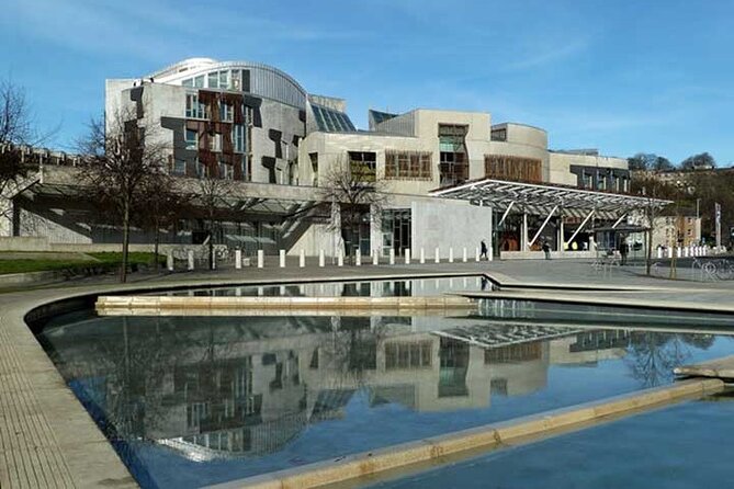 A History of Witchcraft in Edinburgh: A Self-Guided Audio Tour - Notable Figures in Edinburghs Witchcraft History