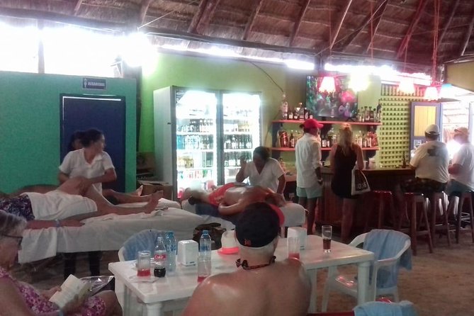 ADULTS GOLD a Day at the Beach at Los Arrecifes Restaurant-Open Bar and Massage. - Relaxing Beachside Massage