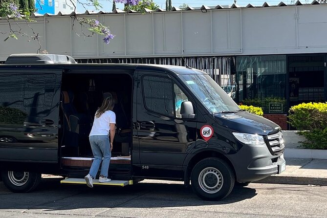 Airport Transfer to Guadalajara Hotels - Common Questions
