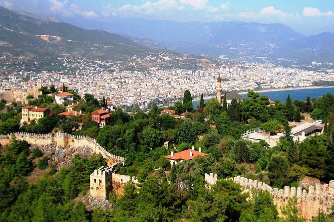 Alanya City Tour With Lunch and Boat Trip - Photo Stop at Alanya Castle