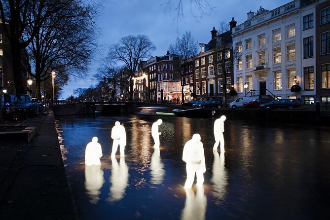Amsterdam Lights Cruise With Hot Chocolate and Snacks - Meeting Point and Directions