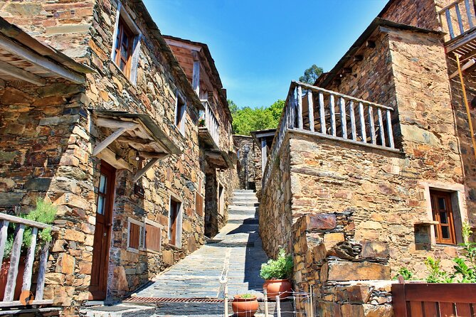 An Adventure Through the Schist Villages of Lousã (With Walk) - The History and Architecture of Lousãs Schist Villages
