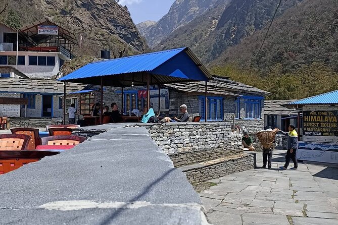 Annapurna Base Camp Trekking 6 Days - Accommodation and Meals