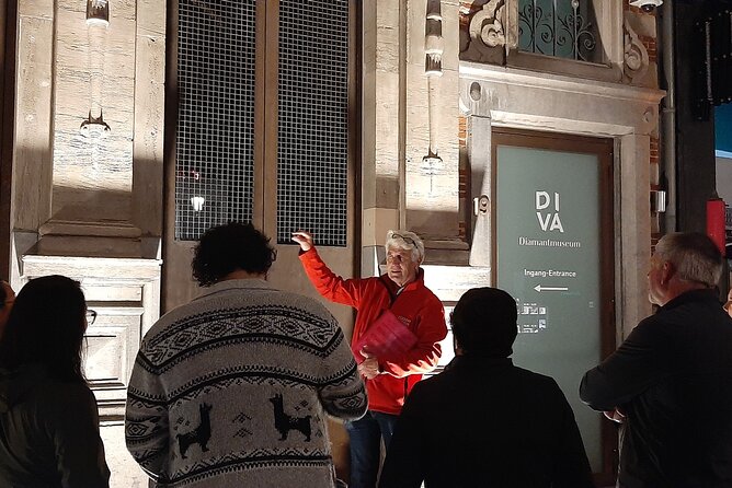 Antwerp by Night Private Walking Tour - Meeting and Pickup