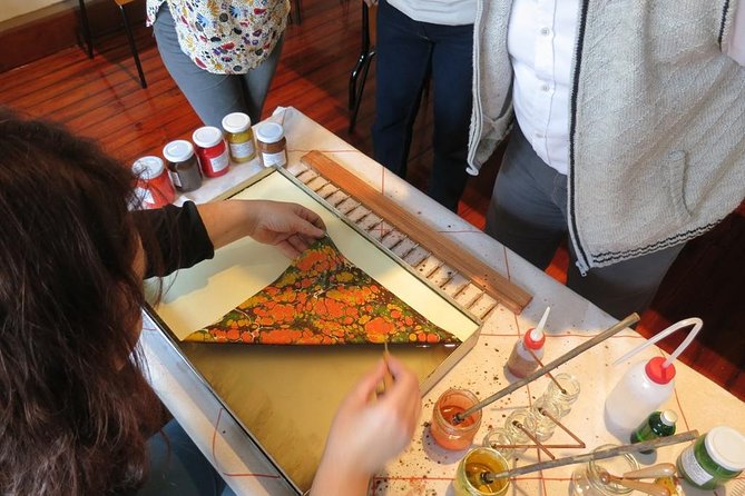 Art of Turkish Ebru Marbling Workshop in Istanbul - Meeting and Pickup Details