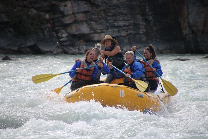 Athabasca Falls Run - Exclusive Paddlers and Wildlife Experience