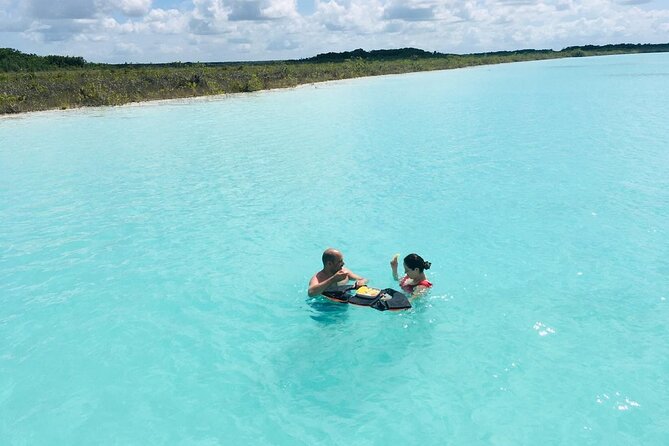 Bacalar Seven Colors Lagoon Small Group Boat Tour - Reviews and Testimonials