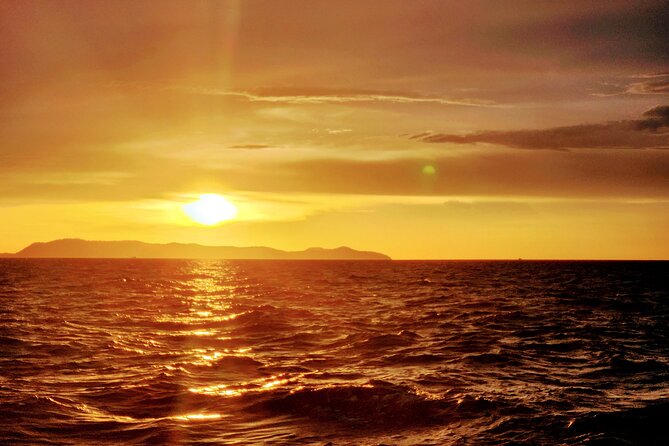 Baliblue Sunset Carnival - Yacht Party With Music and Dancer - Pickup Details