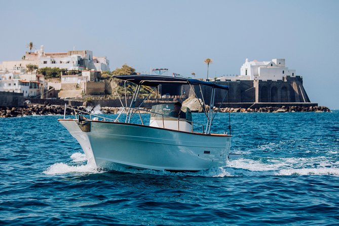 Boat Tour of the Island of Ischia With Goiter 7.50 Meters - Snorkeling Equipment and Charges