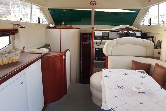 Boat Trip 3 Hours - Private Charter ("Keeper Uno" Boat) - Meeting and Pickup