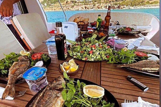 Bodrum Private Motor-Yacht Sunset Tour With Dinner For 4 Hour - Sunset Cruise Details