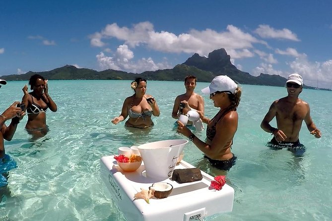 Bora Bora Half-Day Catamaran Sailing, Snorkeling and Floating Bar Experience - Enjoy a Floating Bar Experience