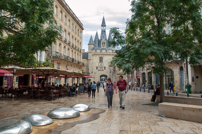 Bordeaux's Iconic Landmarks: A Private Bike Tour - Tour Overview