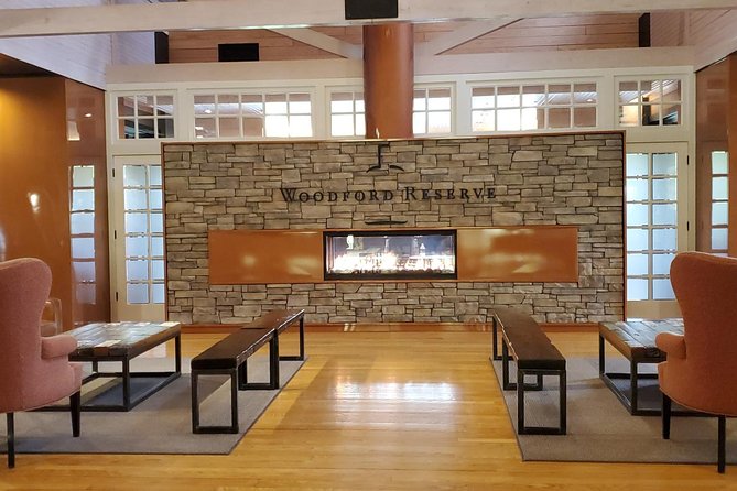 Bourbon and Derby: Makers Mark or Other Distillery Churchill Down - Tour Logistics and Meeting Point