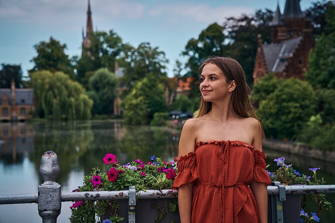 Bruges Photo Session By a Pro - Weather-related Cancellations