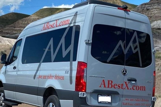 Calgary YYC Airport to Lake Louise – Private Shuttle - Luggage Policy and Allowed Items