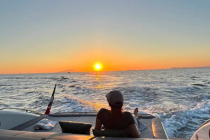 Capri Private Sunrise Boat Tour From Sorrento - Traveler Photos