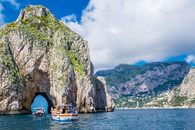 Capri Walking Tour With Local Guide - Free Time in Anacapri