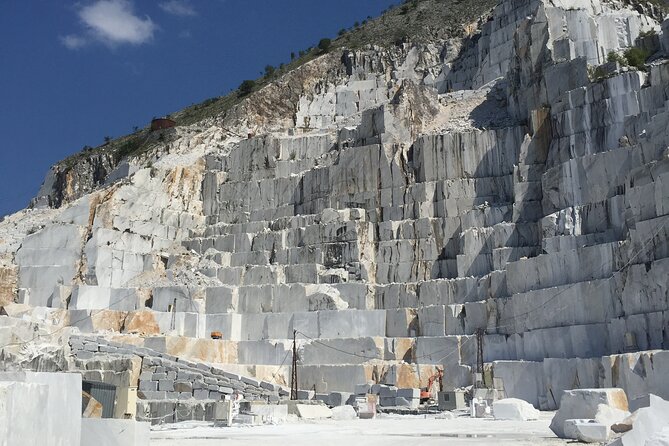 Carrara Marble Quarry Tour With Food Tasting - Carrara: The Marble City