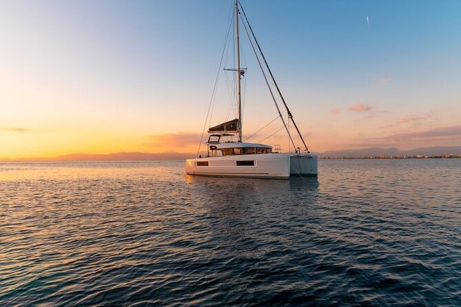 Catamaran Day & Sunset Cruises With Meals Drinks and Transportation - Negative Reviews and Improvement Areas