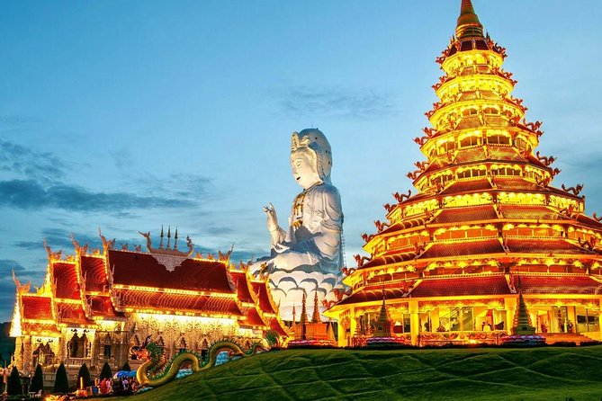 Chiang Rai Walking Night Tour : Food & Night Market With Local Host - Exploring the Night Market