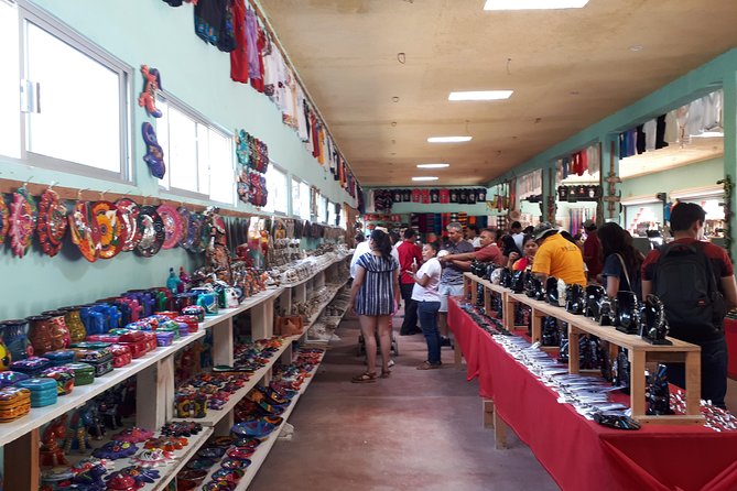 Chichen Itza Tour With Cenote Food and Transfer From Cancun - Reviews and Feedback