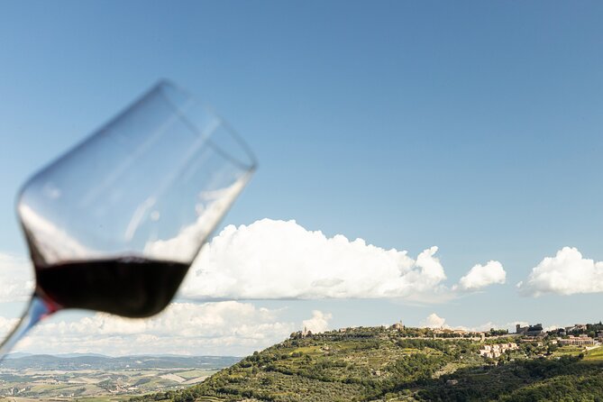 Classic Wine Tasting in Montalcino - Meeting and Transportation