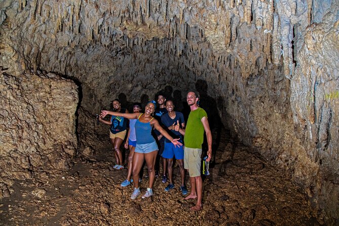 Coles Cave Hike - Whats Included and Cancellation Policy