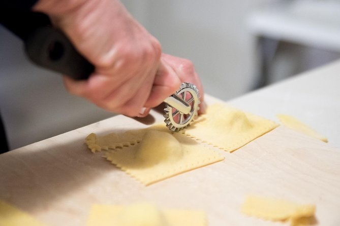Cooking CLAss and Home Made Pasta in Florence With LA Vivandiera! - Local Ingredients and Traditional Techniques